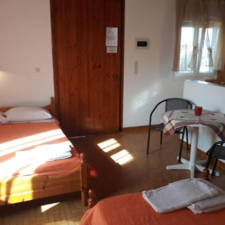 Beach Bungalows Kypseli Екстер'єр фото