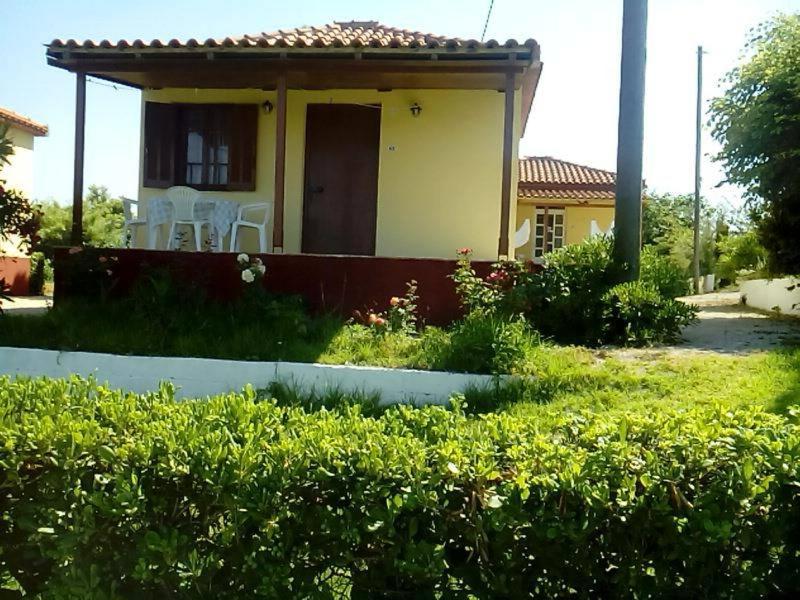 Beach Bungalows Kypseli Екстер'єр фото