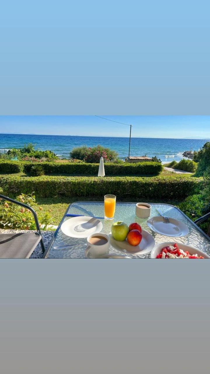 Beach Bungalows Kypseli Екстер'єр фото